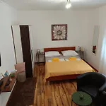 Toni Apartamento