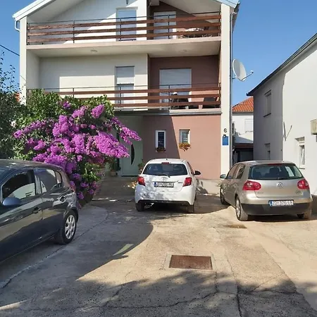 Appartement Toni Zadar