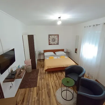 Toni Apartamento Zadar